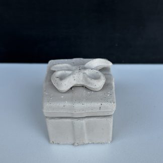 Small Trinket Gift Box With Bow
