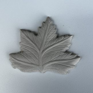 Maple Leaf Appliques Medium